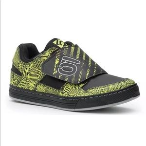 Five Ten Hellcat Pro Core Black/Carbon Pulse Lime